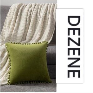DEZENE Chartreuse Pom-Pom’s Velvet Square Throw Pillow Case Cover